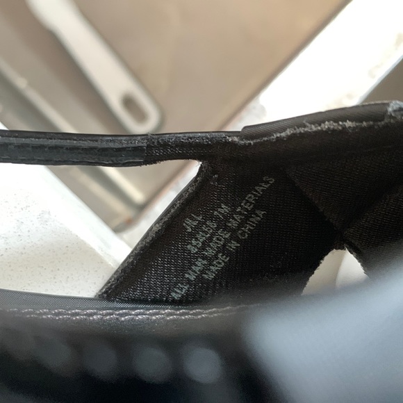 Black heels by Life Stride. - Picture 4 of 7